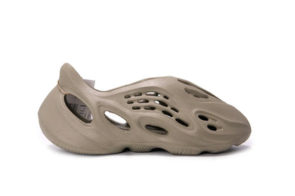 Yeezy Foam Runner Stone Salt