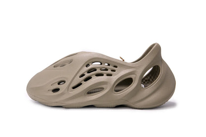 Yeezy Foam Runner Stone Salt
