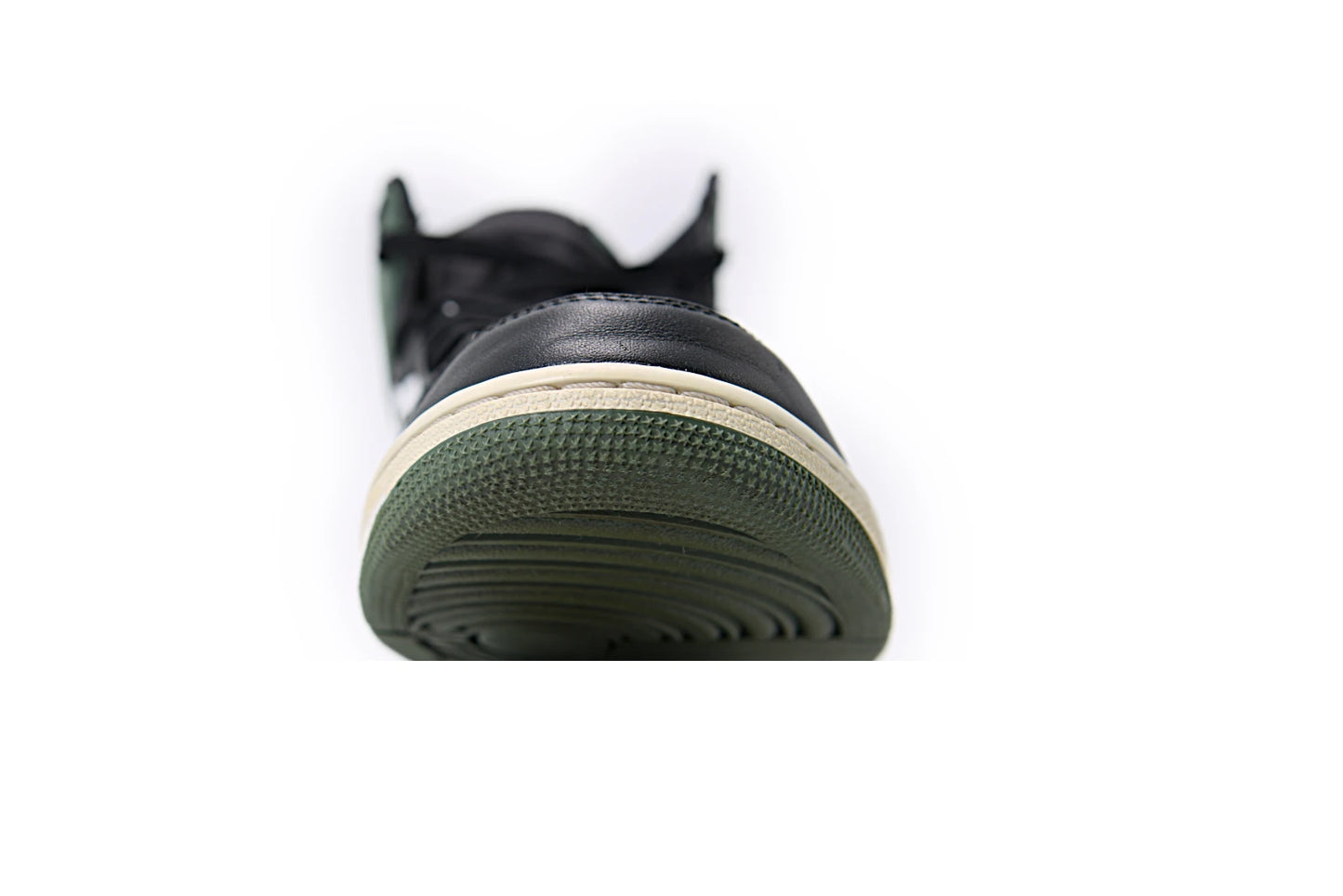 Jordan 1 Retro High Clay Green