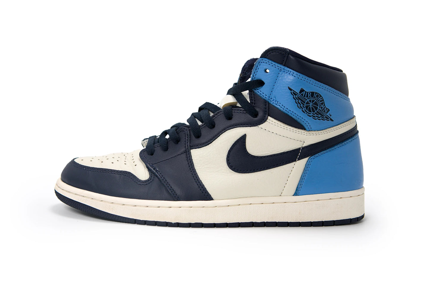 Jordan 1 Retro High Obsidian