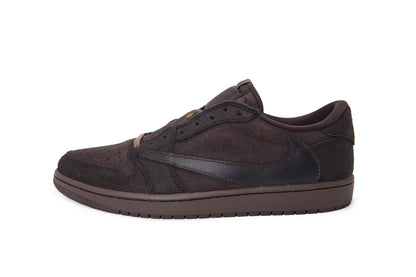 1 Retro Low OG SP Travis Scott Velvet Brown