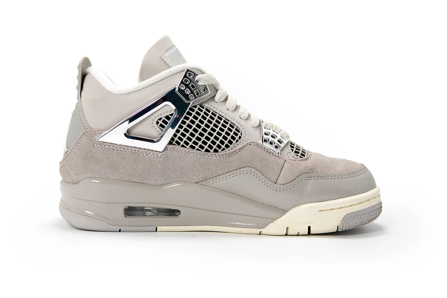 Jordan 4 Retro Frozen Moments