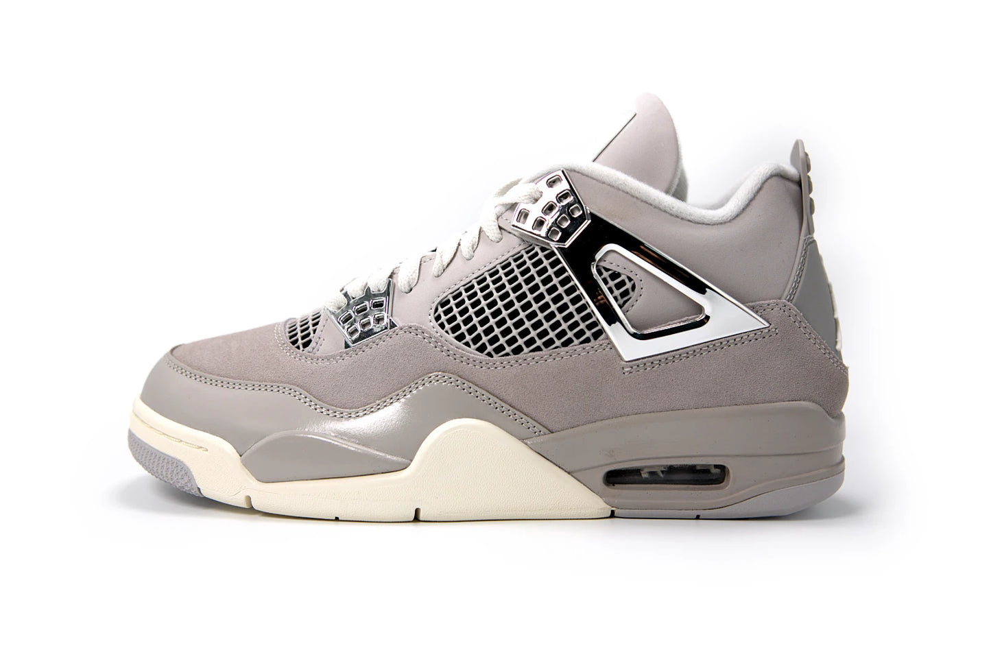 Jordan 4 Retro Frozen Moments