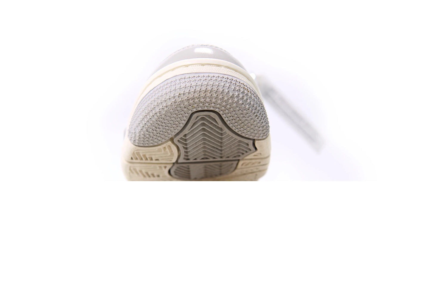 Jordan 4 Retro Frozen Moments