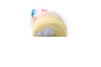 Jordan 4 Retro Union Guava Ice