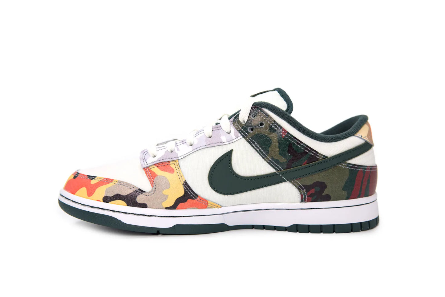 Dunk Low SE Offwhite Multi Camo