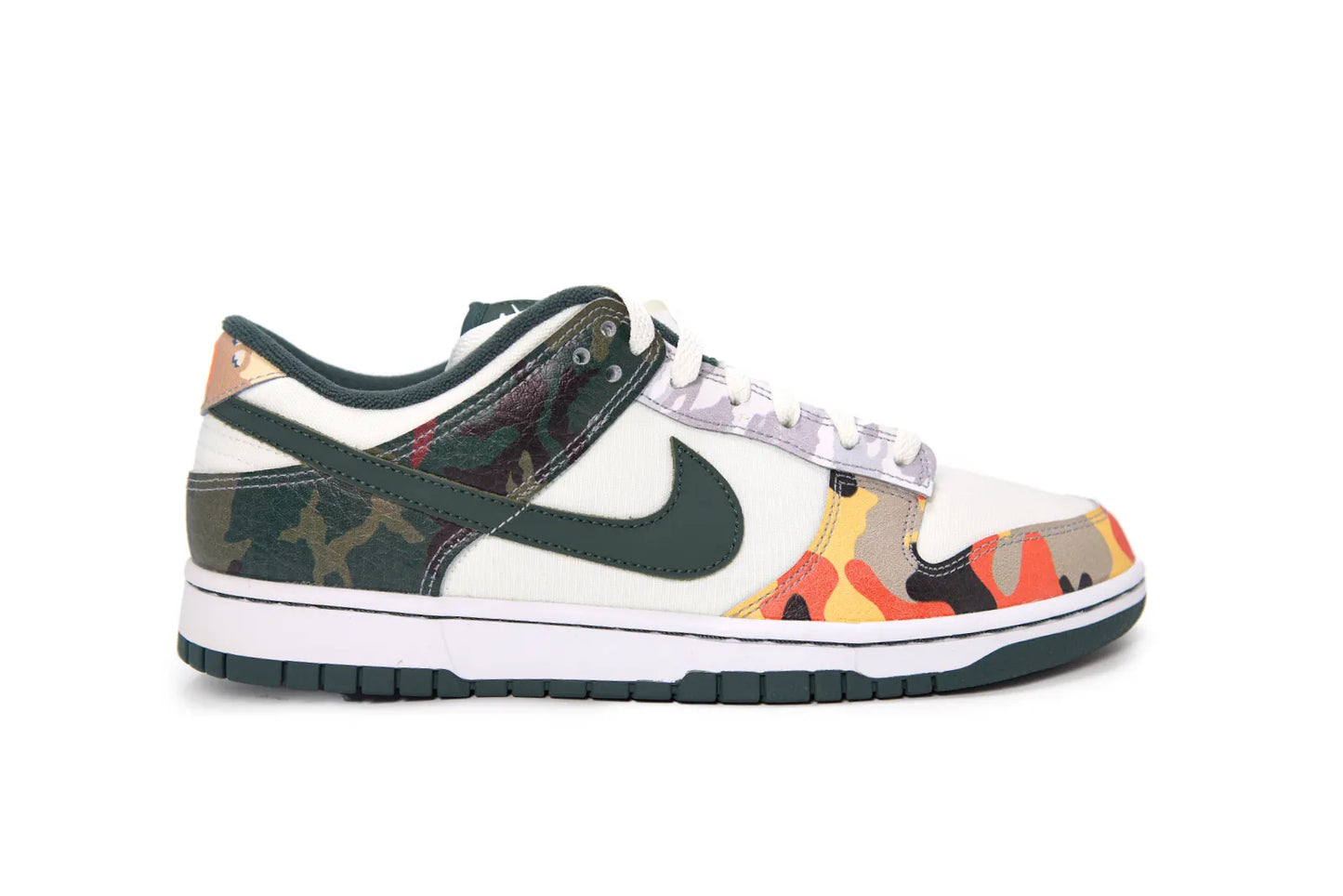 Dunk Low SE Offwhite Multi Camo