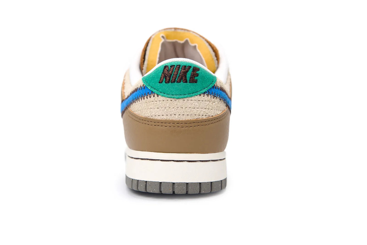 Dunk Low Size Dark Driftwood