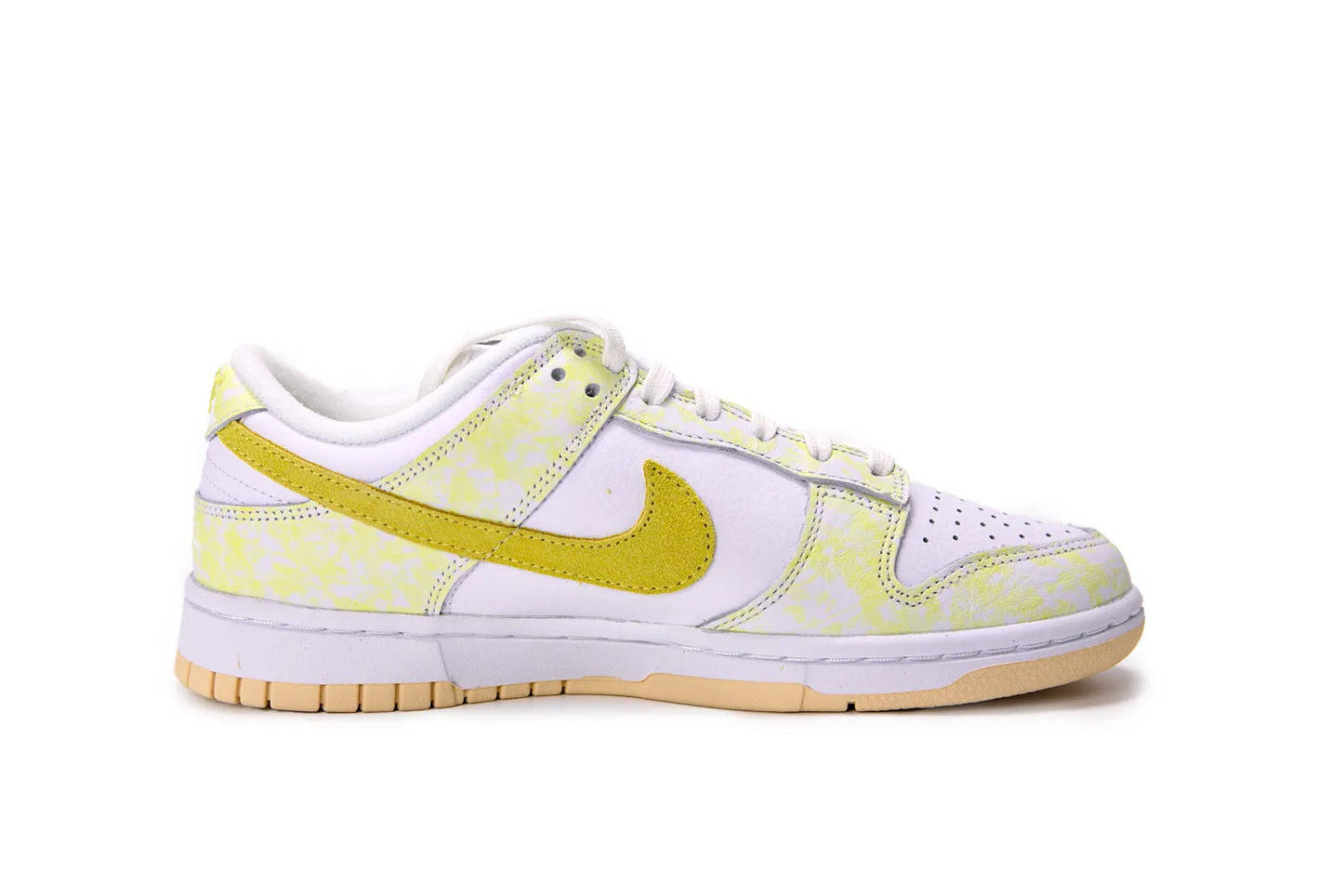 Dunk Low Yellow Strike