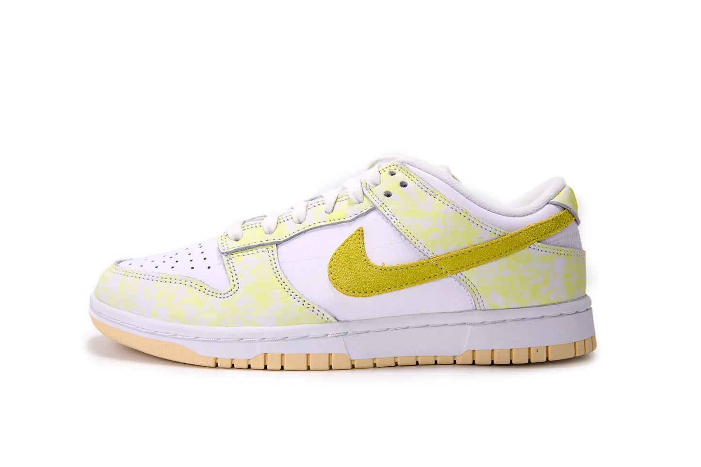 Dunk Low Yellow Strike