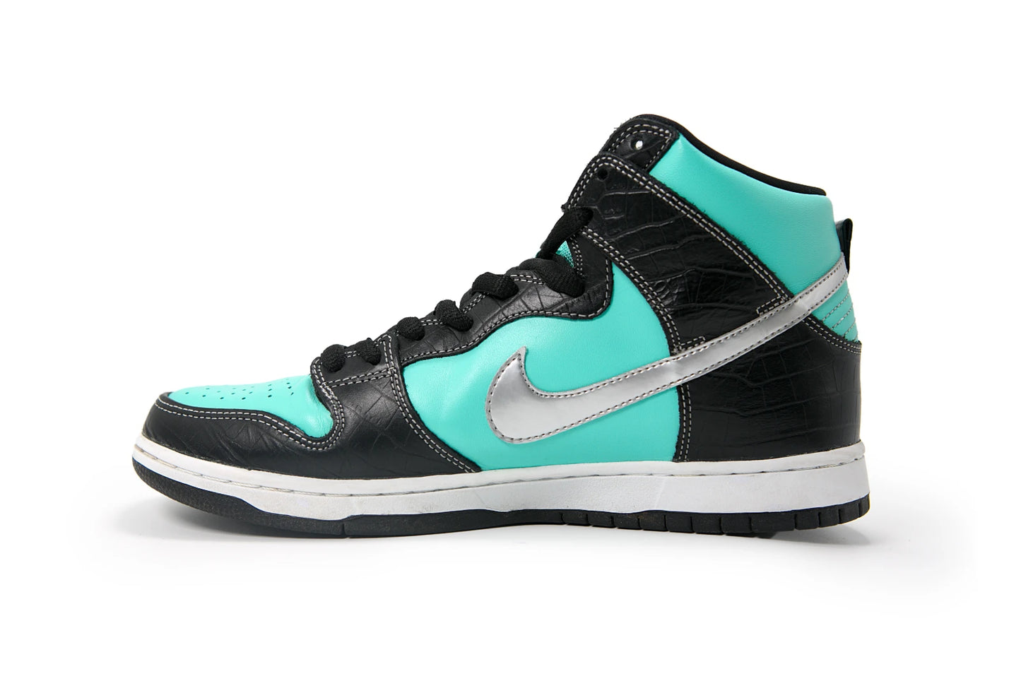 Nike SB Dunk High Diamond Supply Co