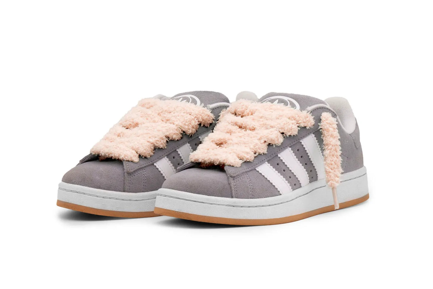 Sneated Fuzzy Laces Creme